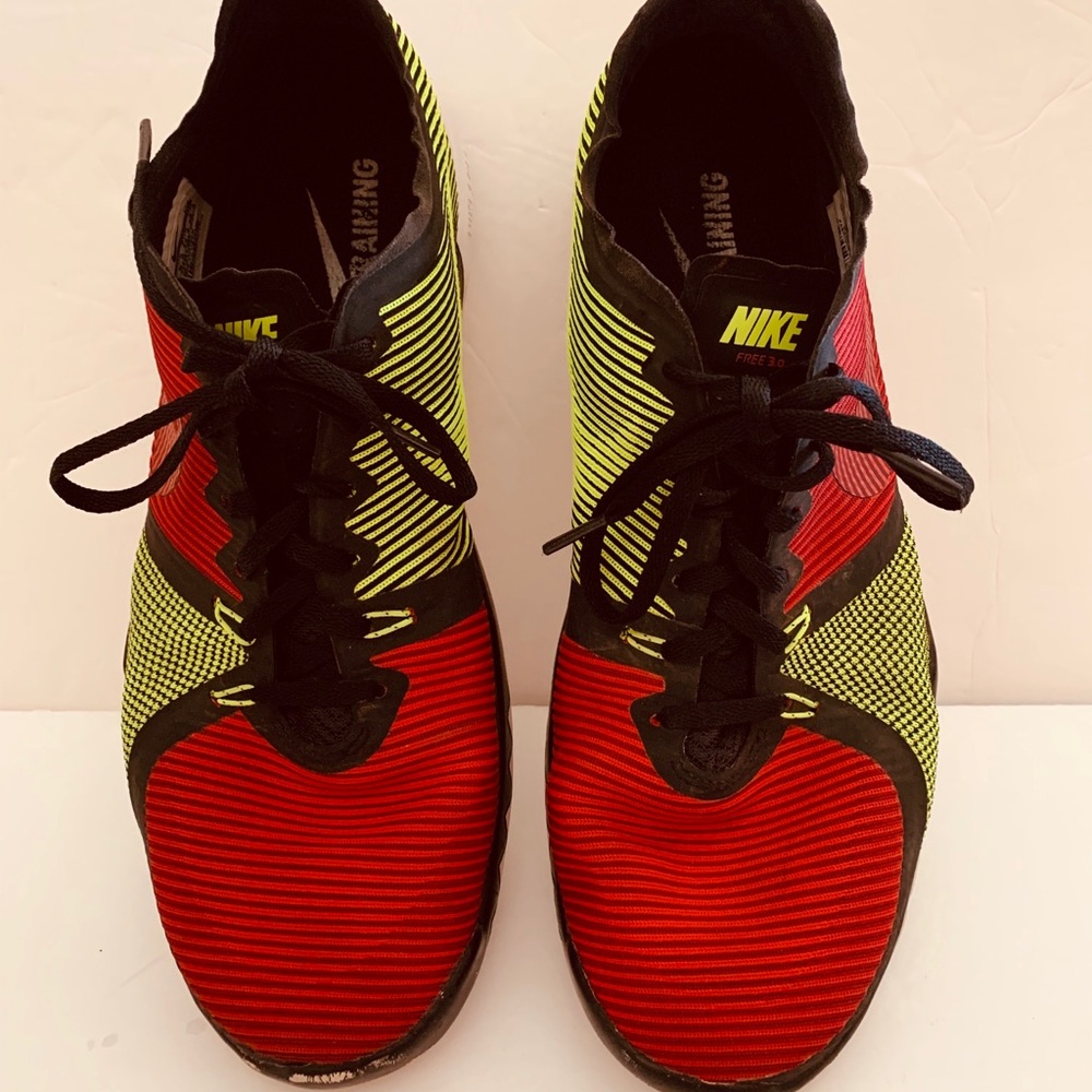 NIKE Men’ Running Training Shoes 10.5 Red Green